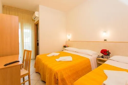 Hotel Favorita Cesenatico