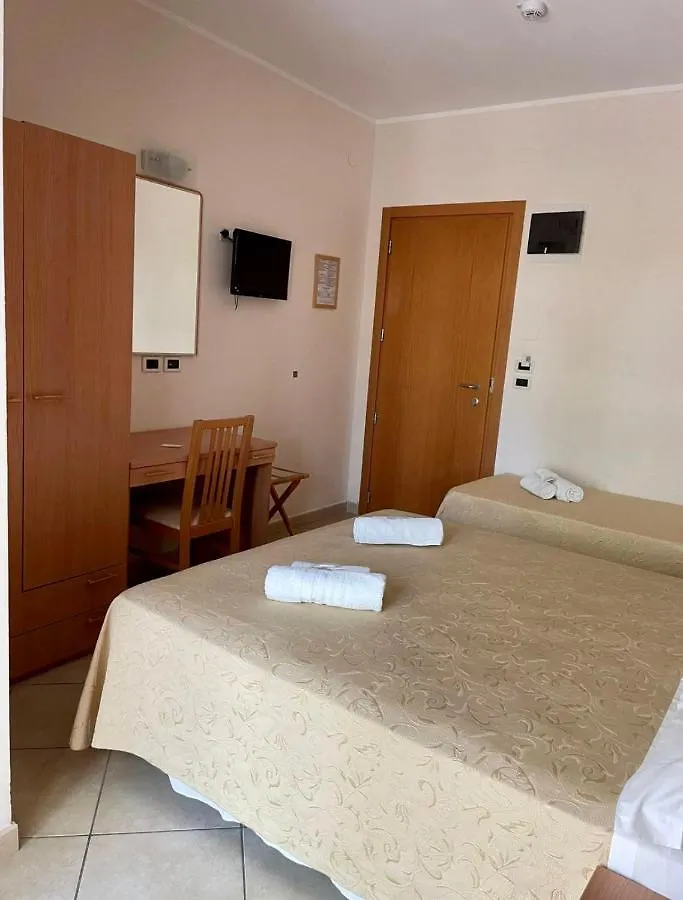 ***  Hotel Favorita Cesenatico Italy