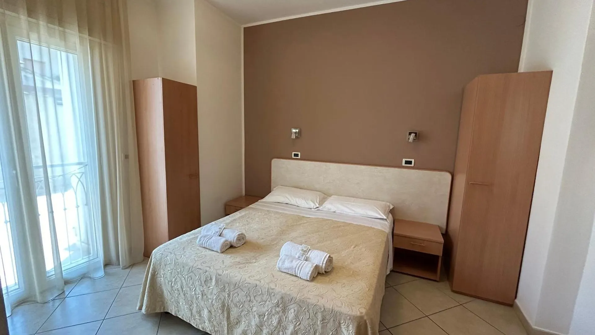 Hotel Favorita Cesenatico