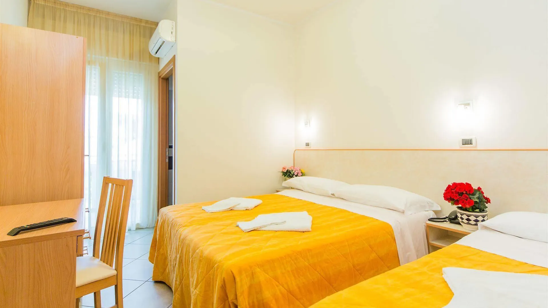 Hotel Favorita Cesenatico