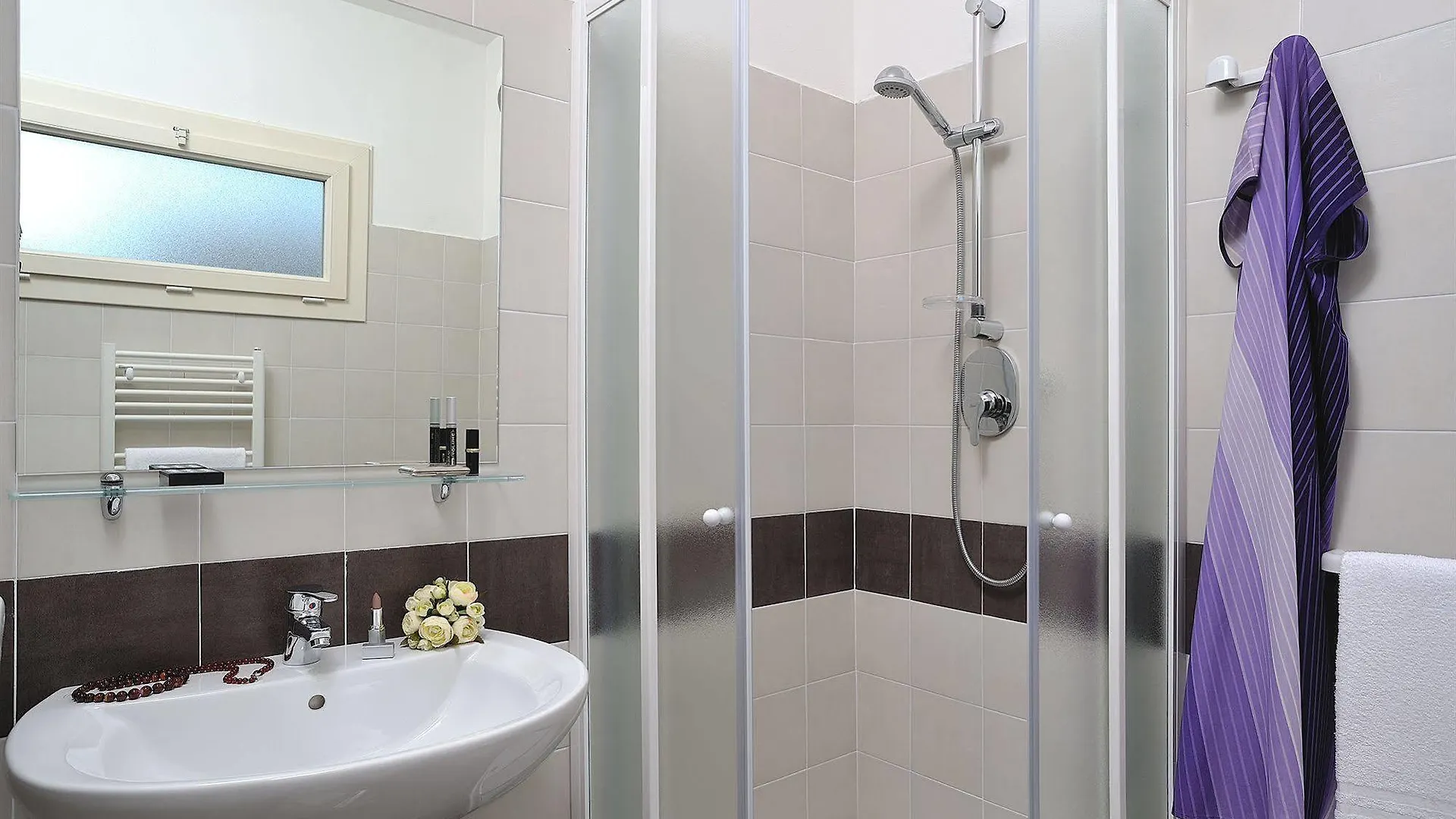 Hotel Favorita Cesenatico 3*,
